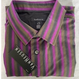 VanHeusen NWT Long Sleeves Striped Dress Shirt